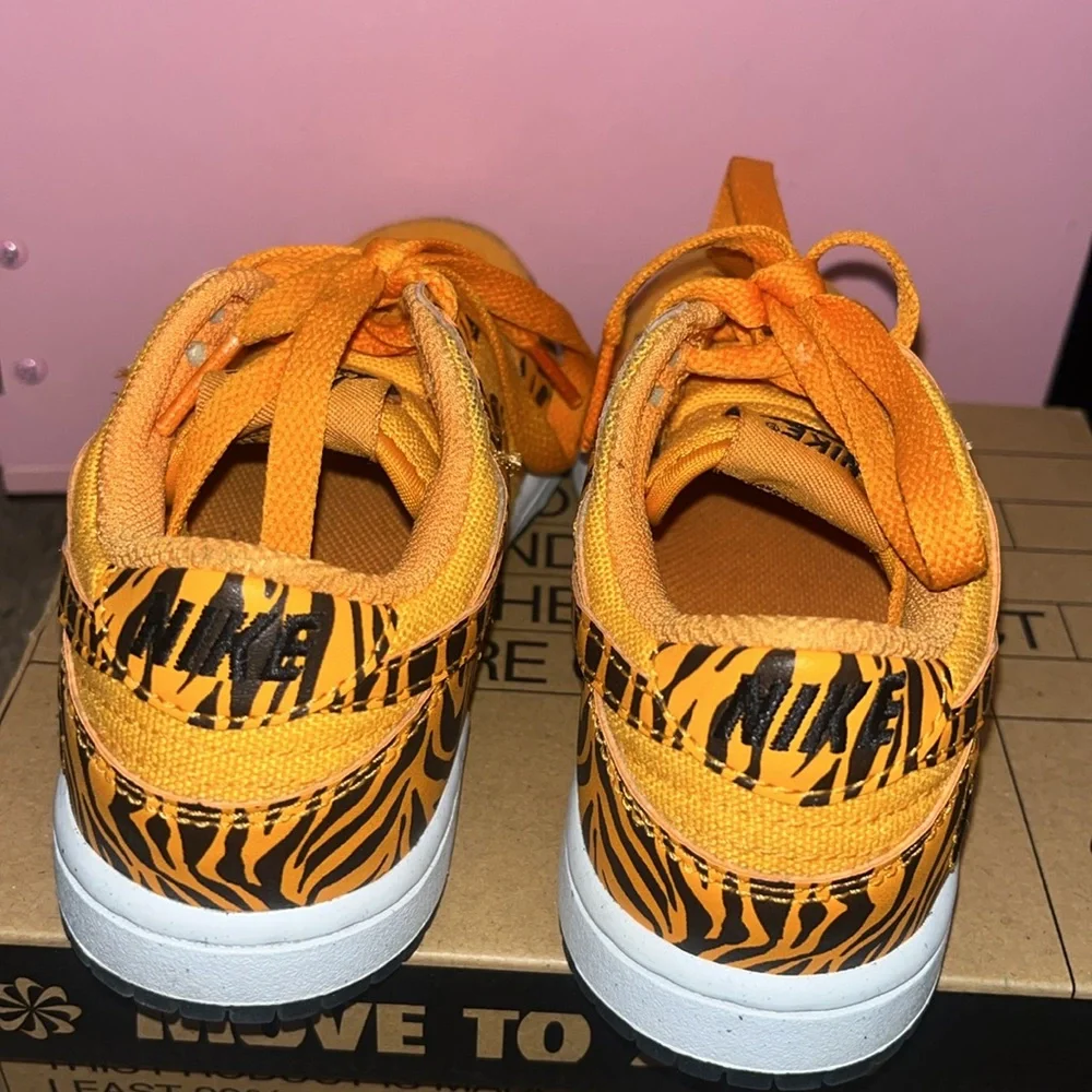 Nike Kids Orange Tiger Print Sneakers